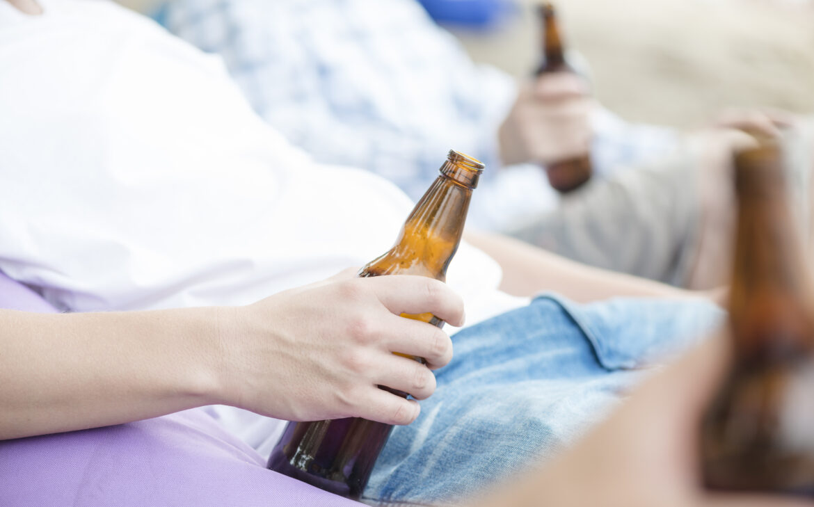 How does alcohol rehab work?